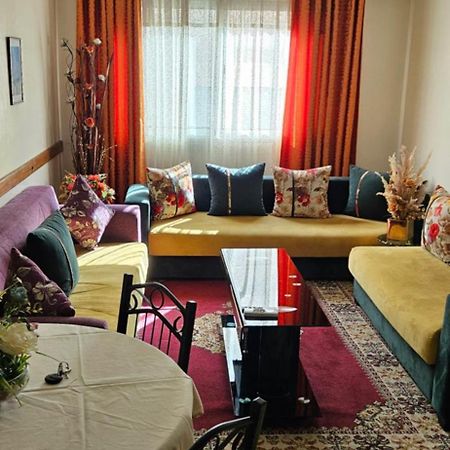 Joum Book Appartement Tous Conforts Maarif Casablanca Exterior foto